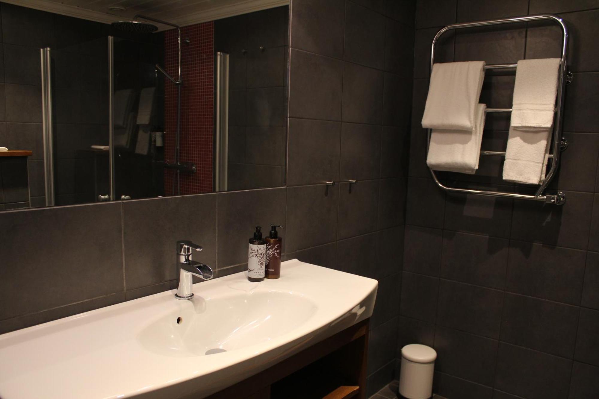 Olarsgarden Hotell ليندفالين المظهر الخارجي الصورة